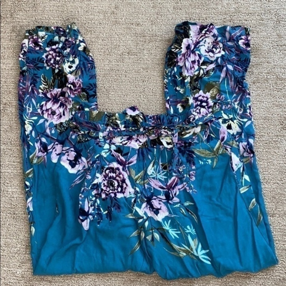 Floral flare pants with tie